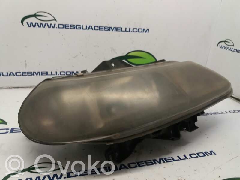 Renault Laguna I Phare frontale 