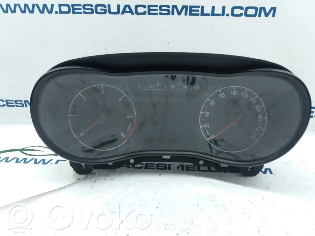 Opel Corsa E Speedometer (instrument cluster) 