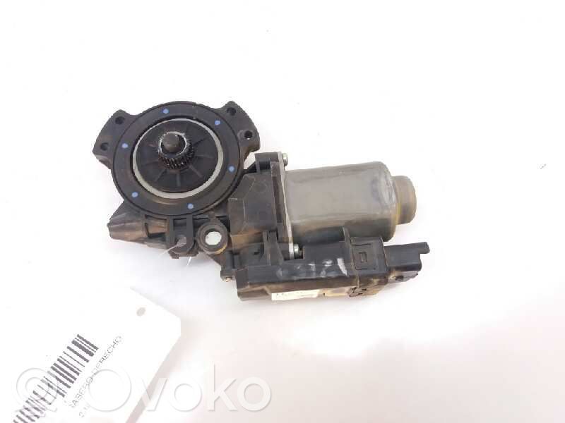 KIA Ceed Rear door window regulator motor 