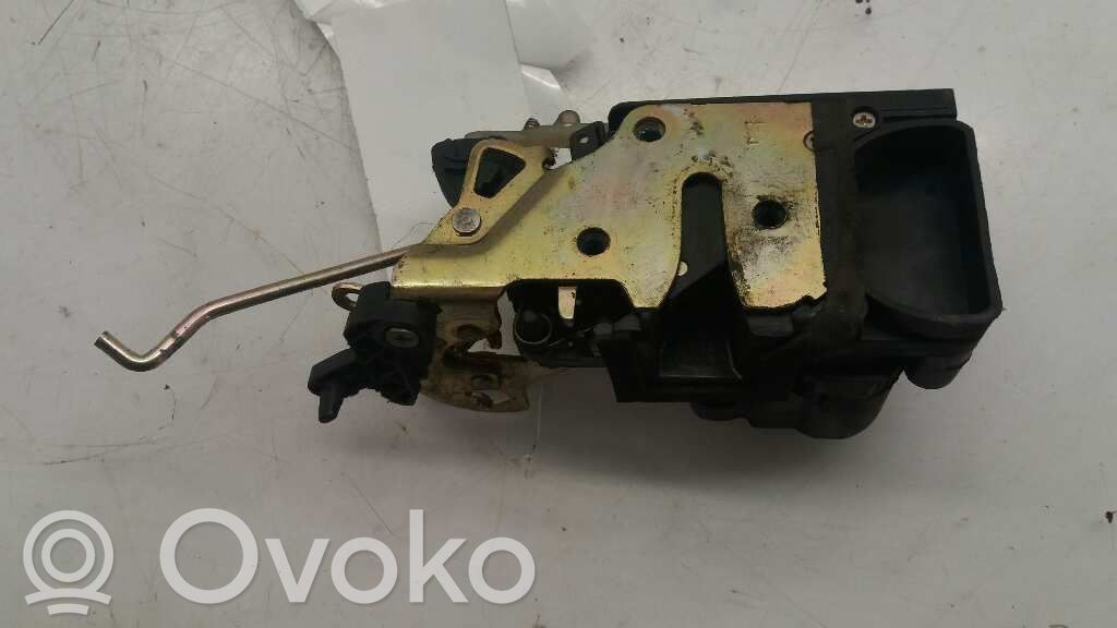 Daewoo Lanos Takaoven lukko 
