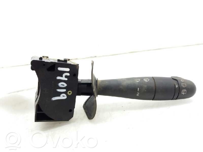 Renault Kangoo I Wiper control stalk 