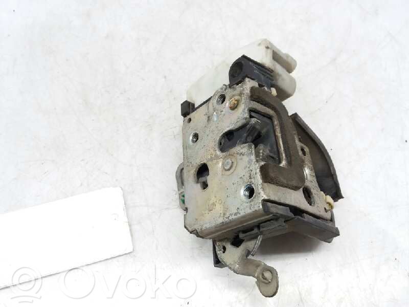 Fiat Punto (188) Etuoven lukko 