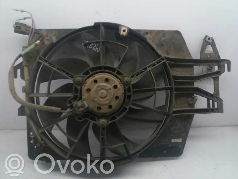Ford Escort Elektrisks radiatoru ventilators 