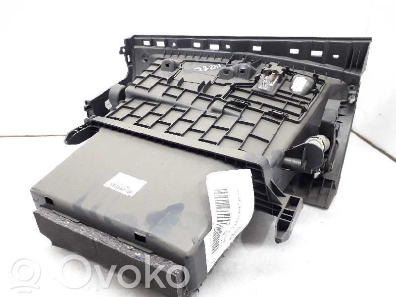 Guantera   681080020R