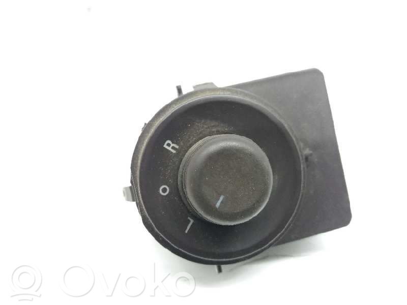 Opel Insignia A Interruptor del espejo lateral 