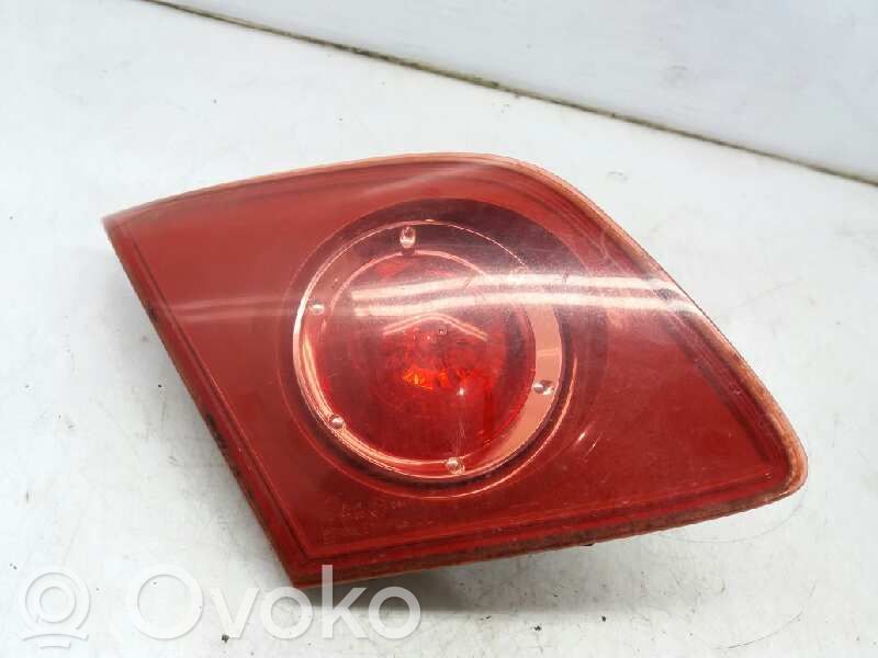 Mazda 3 I Takaluukun takavalot 