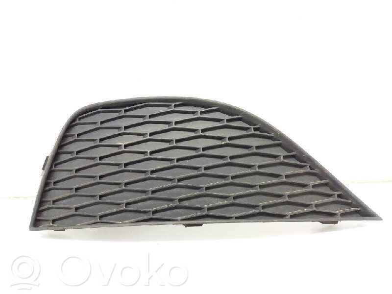 Seat Ibiza IV (6J,6P) Atrapa chłodnicy / Grill 