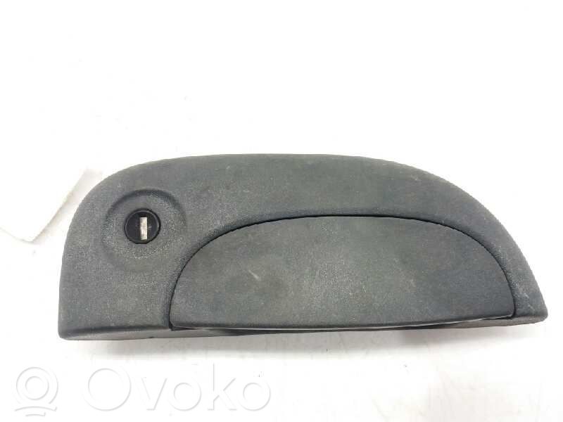 Renault Kangoo I Manecilla externa puerta delantera 