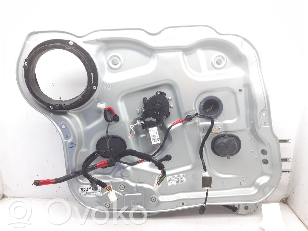 Elektryczny podnośnik szyby drzwi przednich   824712B000AS