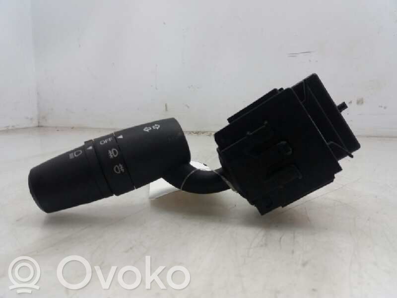 Mazda CX-5 Interruptor de luz 