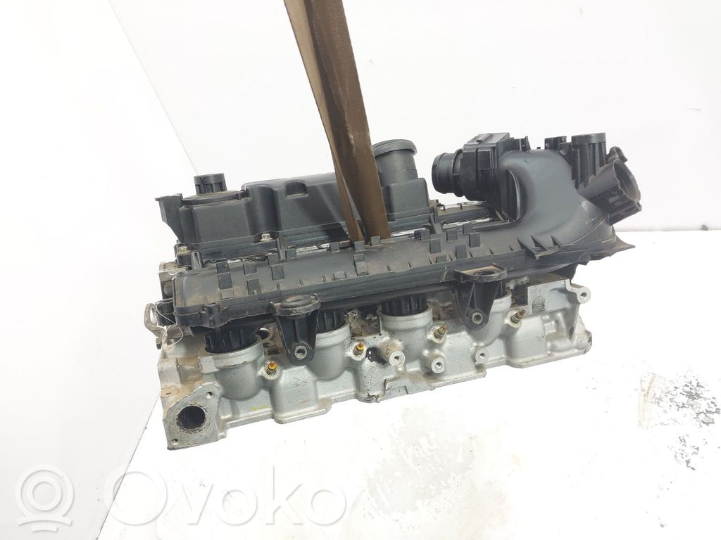 Engine head   5607292