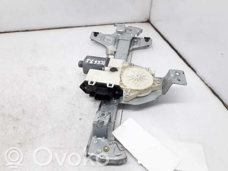 Citroen C4 I Regulador manual de la ventanilla trasera 