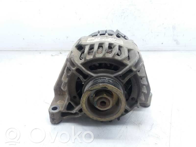 Fiat Punto (188) Генератор 