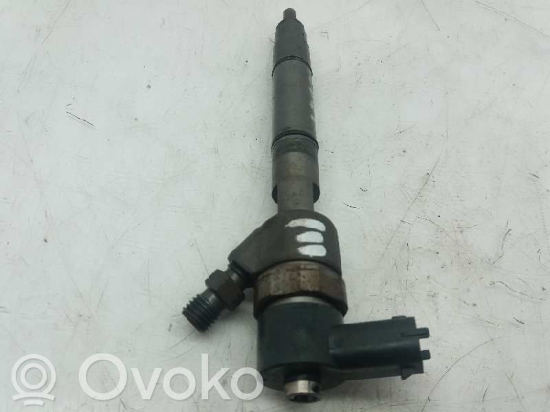 Inyector de combustible   338002A110