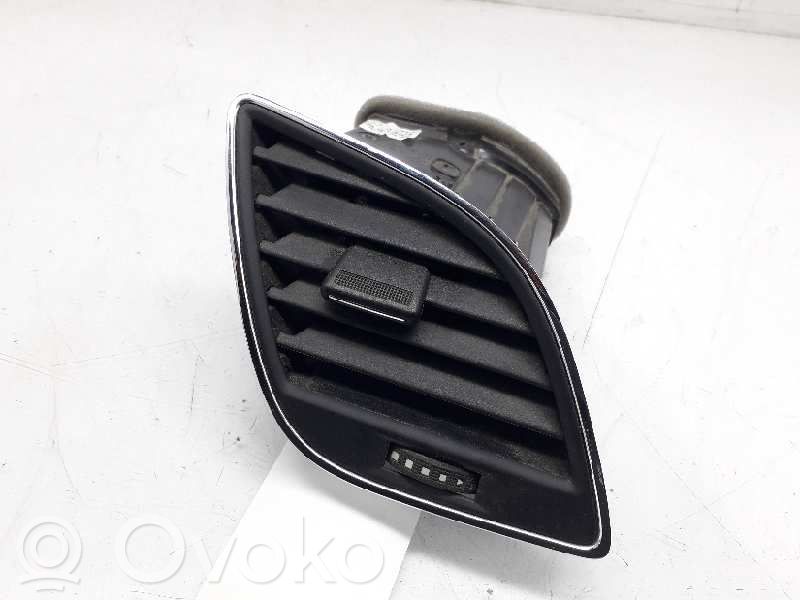 Seat Leon (5F) Rejilla de ventilación central del panel 