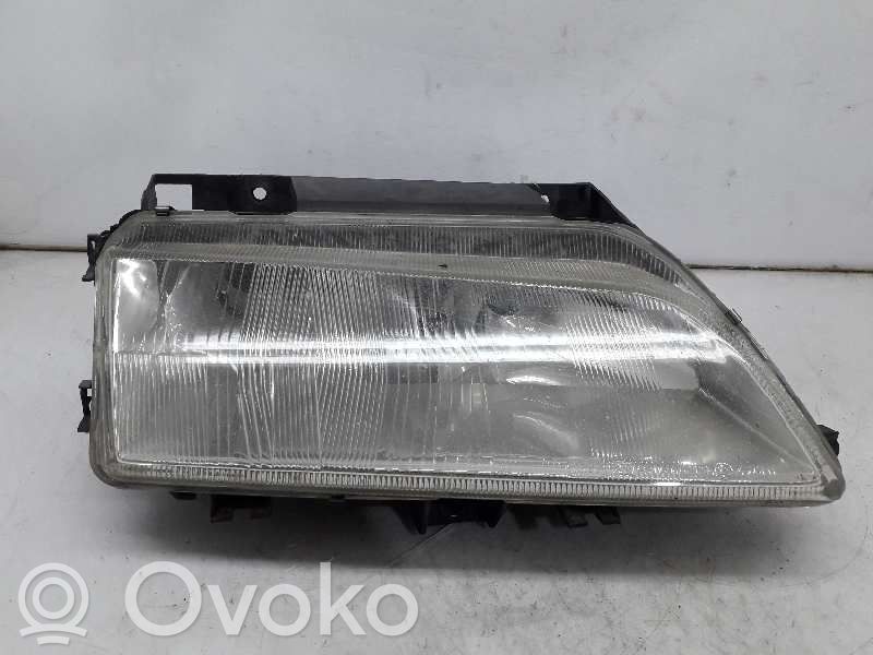 Citroen Xantia Lampa przednia 