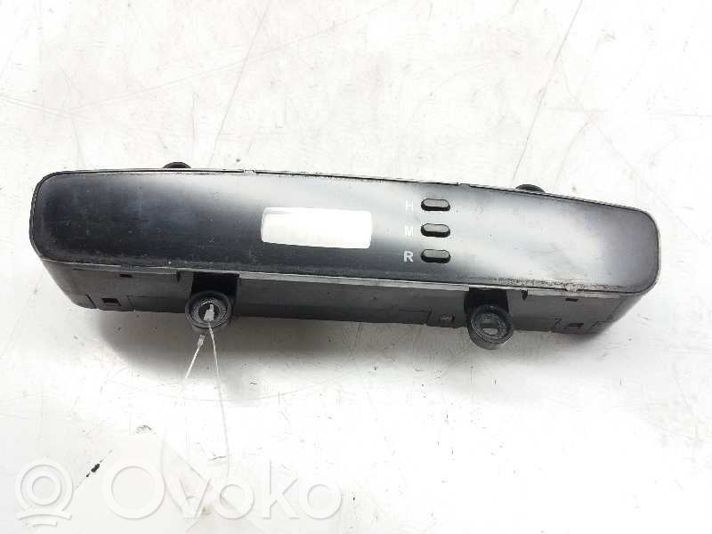 KIA Carnival Часы 