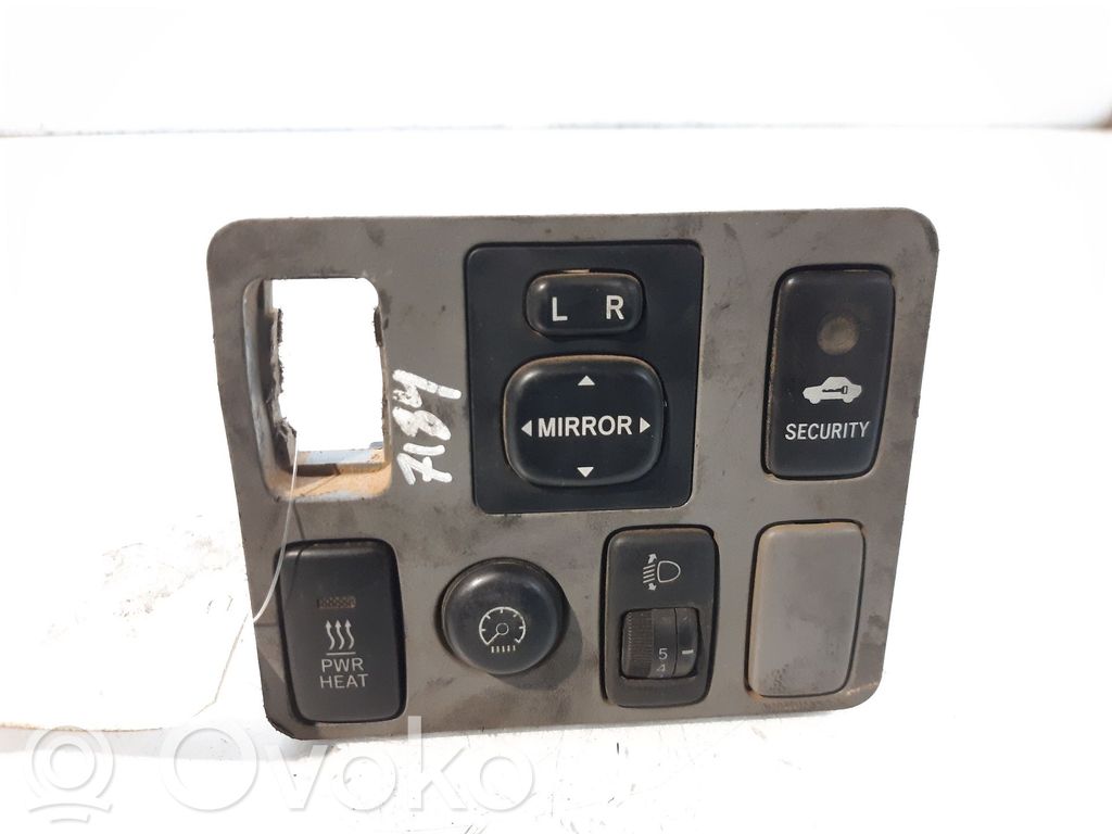 Toyota Hilux (AN10, AN20, AN30) Comutator/buton multifuncțional 