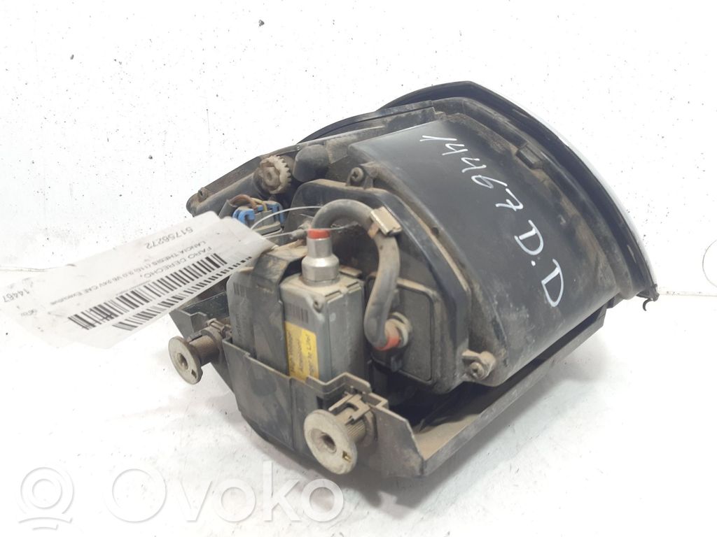 Lancia Thesis Scheinwerfer 
