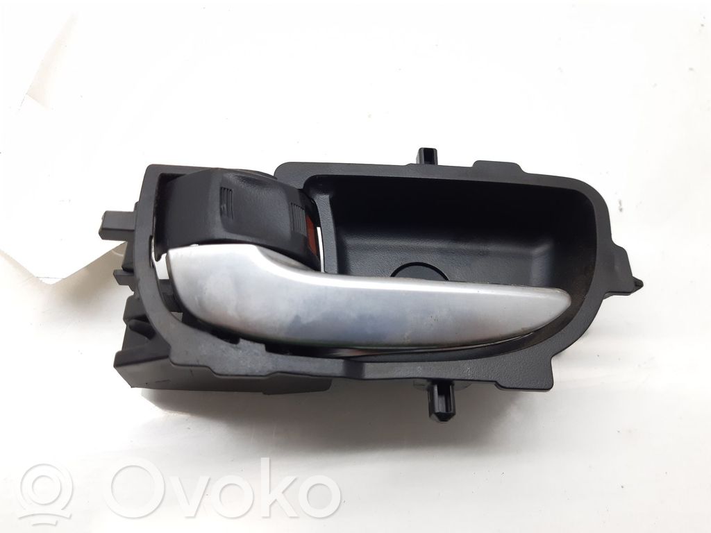 Manecilla interna puerta trasera   692060D271