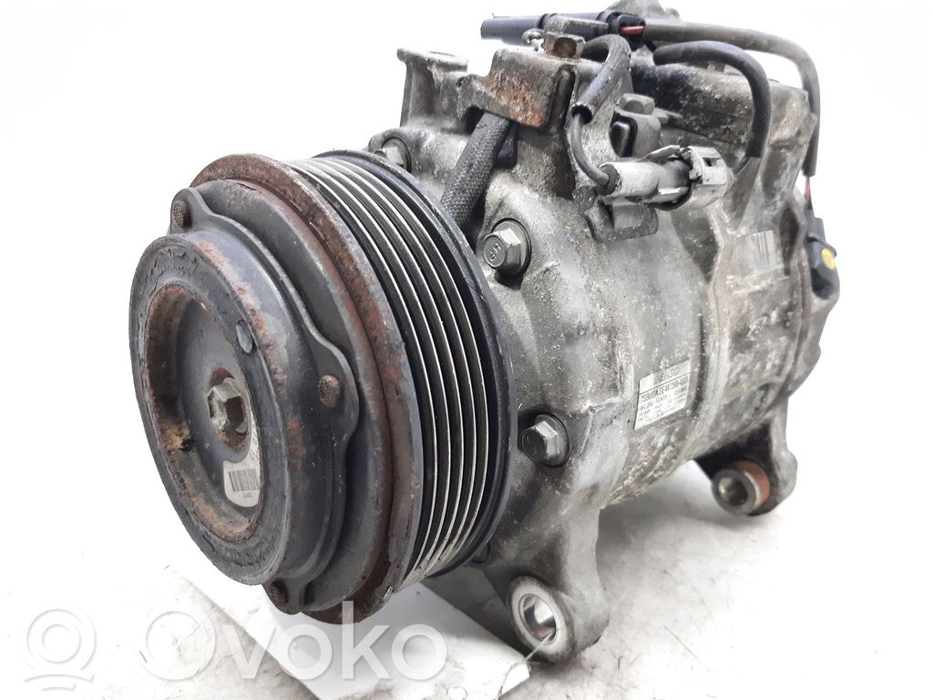 BMW 5 F10 F11 Ilmastointilaitteen kompressorin pumppu (A/C)