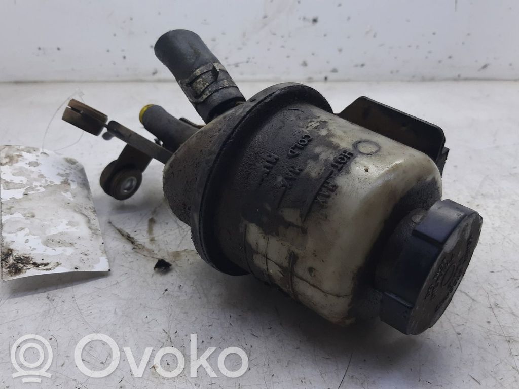 Ohjaustehostimen nestesäiliö   49180EA000
