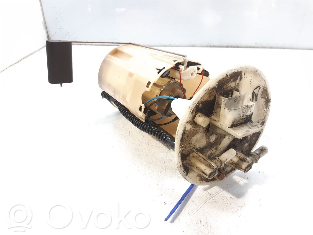 Fiat Punto (188) Bomba interna de combustible 