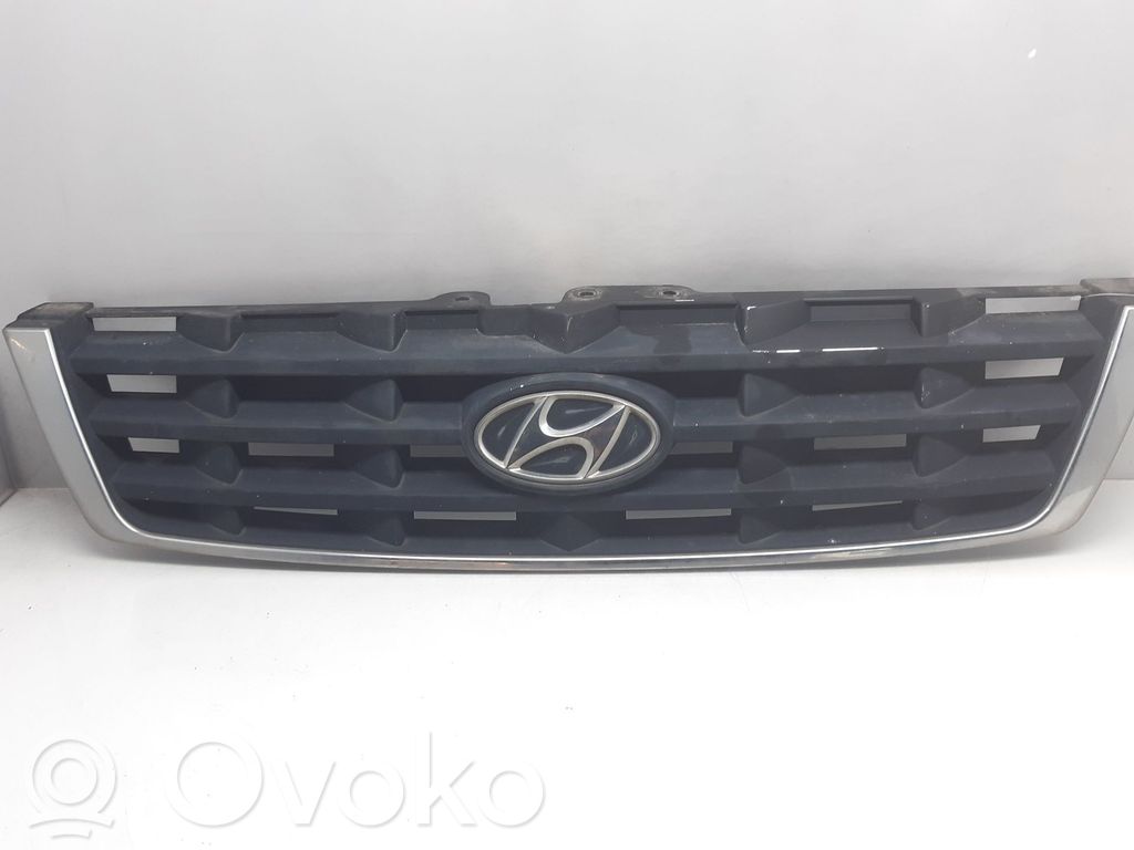 Hyundai Accent Etusäleikkö 