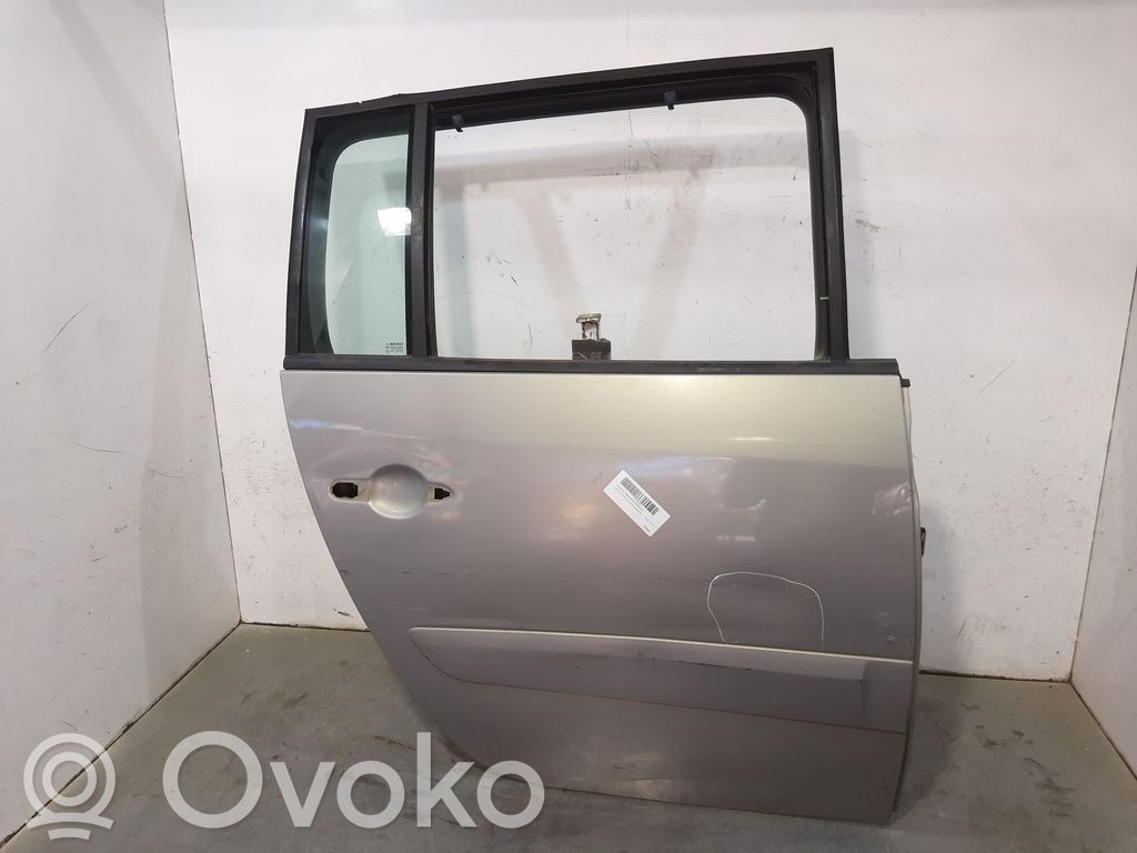 Puerta trasera   7751469199