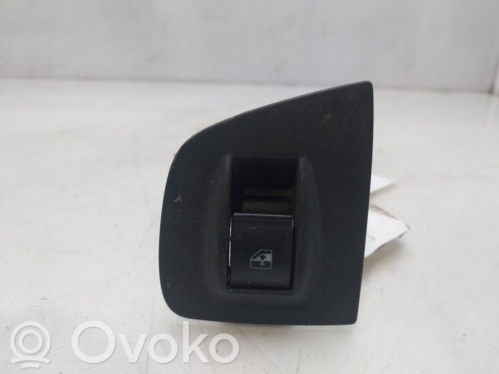 Fiat Doblo Electric window control switch 