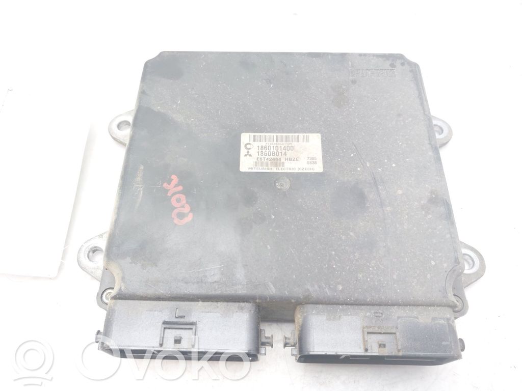 Mitsubishi Colt Engine control unit/module 
