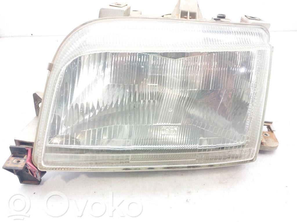 Headlight/headlamp   7701034142