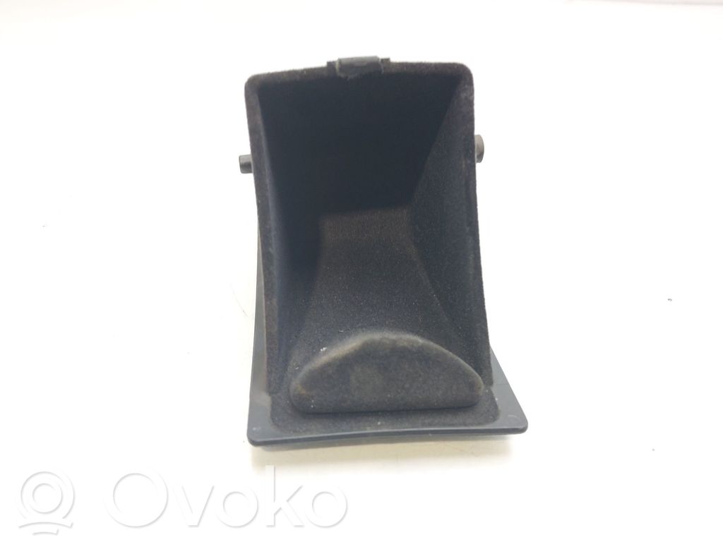 Chevrolet Captiva Handschuhfach 