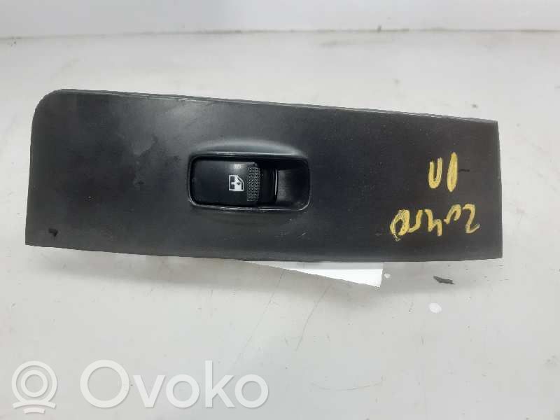 Hyundai Matrix Electric window control switch 