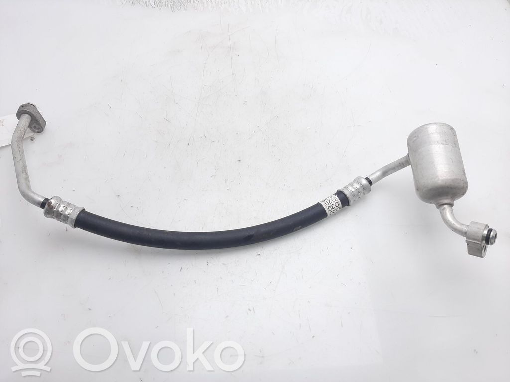 Lexus NX Ilmastointilaitteen putki (A/C) 