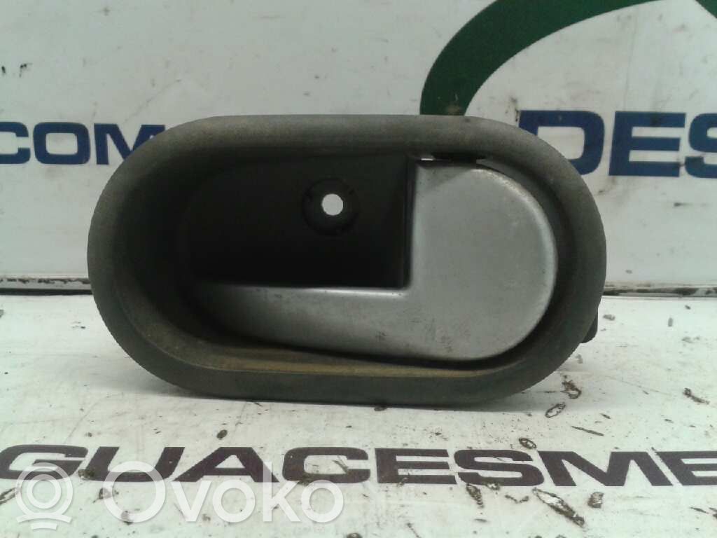 Ford Fusion Manecilla interna puerta delantera 