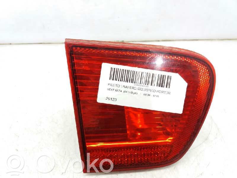 Seat Ibiza II (6k) Lampy tylnej klapy bagażnika 