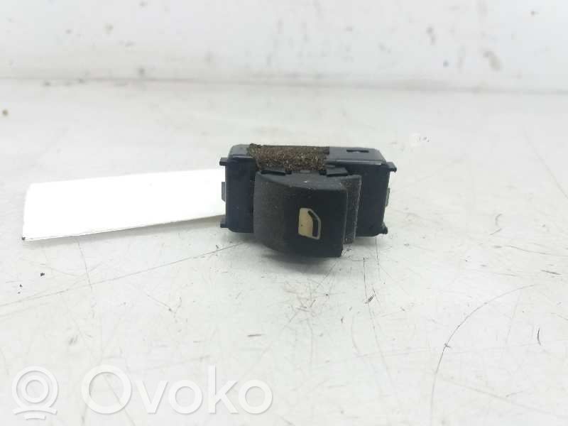 Electric window control switch   6554HJ