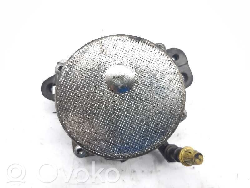 Opel Corsa C Alipainepumppu 