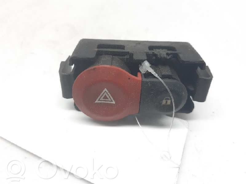 Renault Clio III Botón interruptor de luz de peligro 