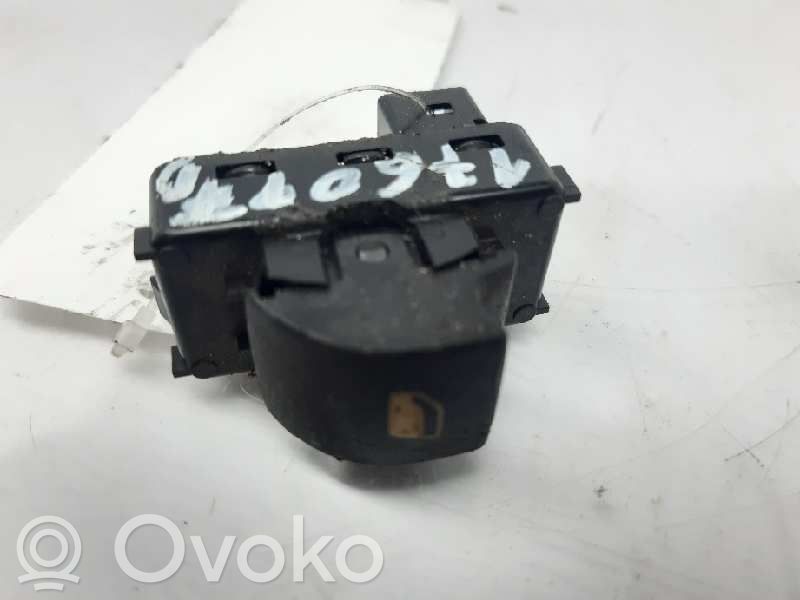 Citroen C4 I Electric window control switch 