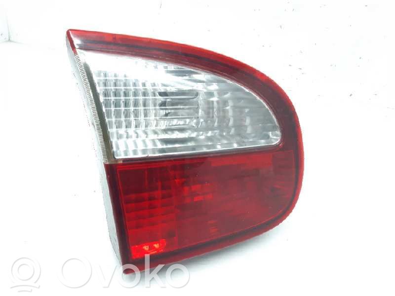 Daewoo Lanos Tailgate rear/tail lights 