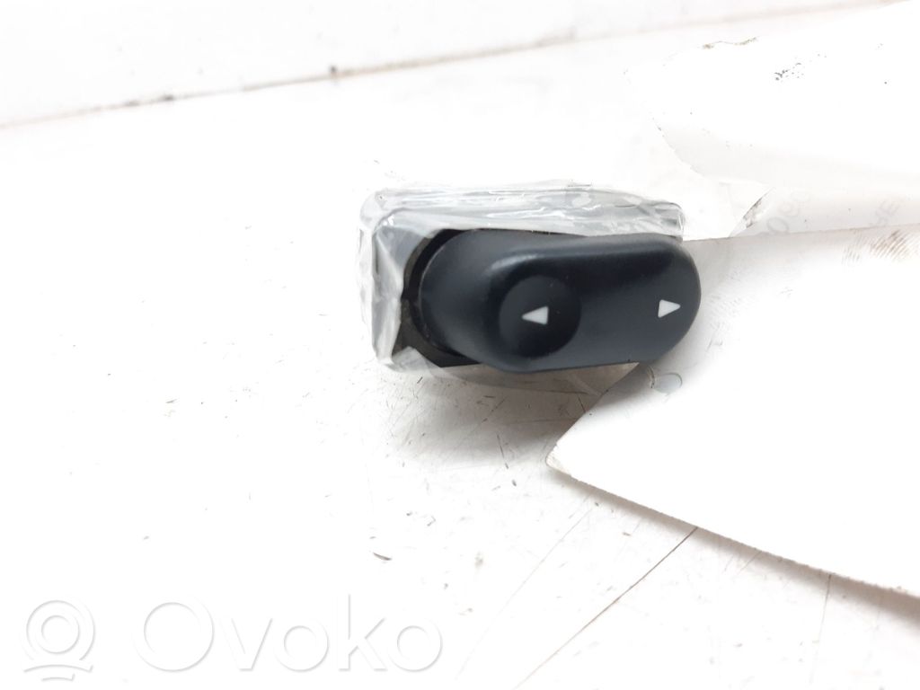 Land Rover Freelander Electric window control switch 