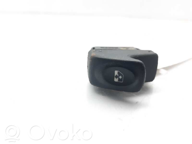 Renault Megane I Electric window control switch 