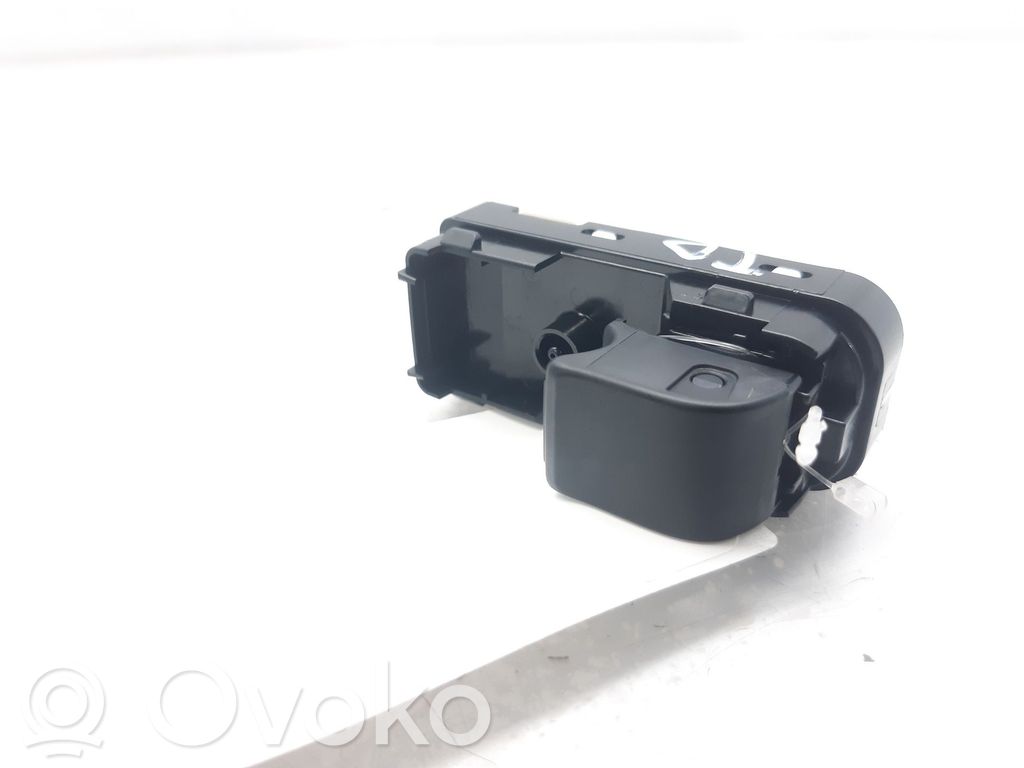 Mazda CX-3 Electric window control switch 