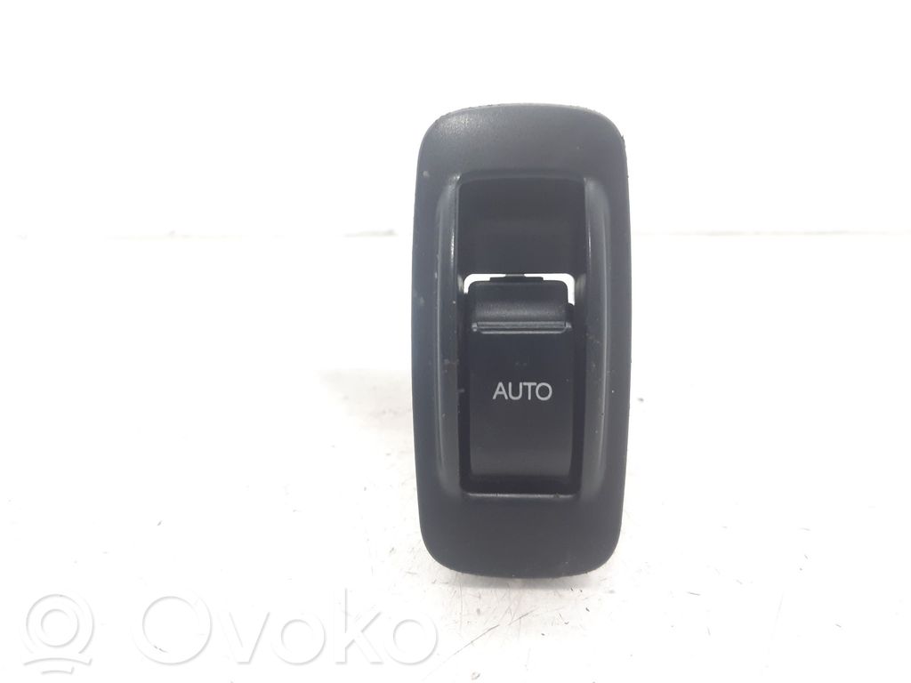 Toyota Corolla E120 E130 Electric window control switch 