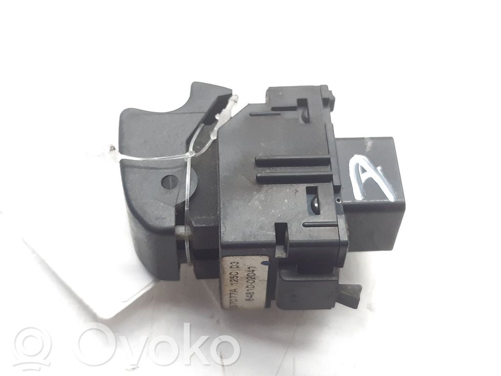 Toyota Corolla E120 E130 Electric window control switch 