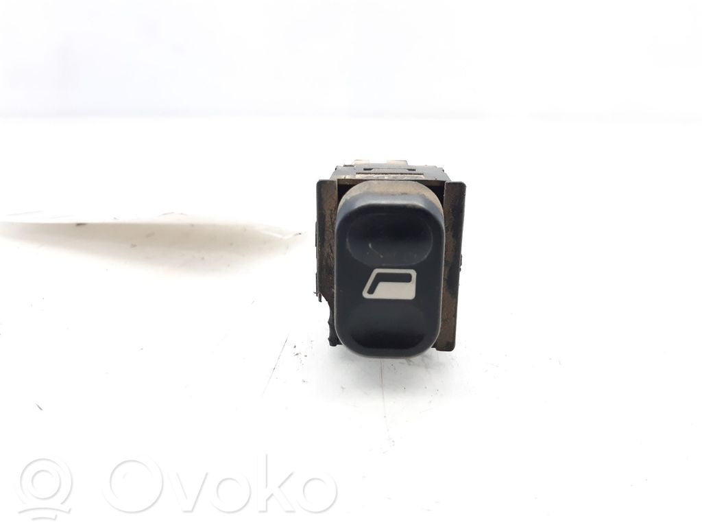 Citroen Berlingo Electric window control switch 