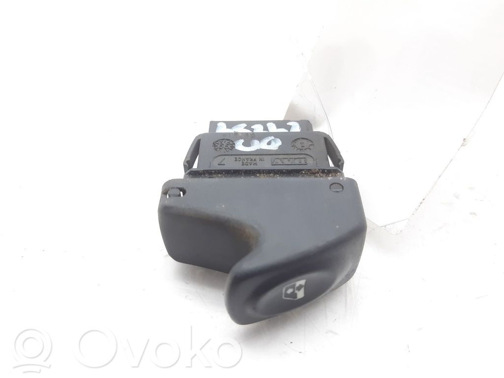 Renault Clio II Electric window control switch 
