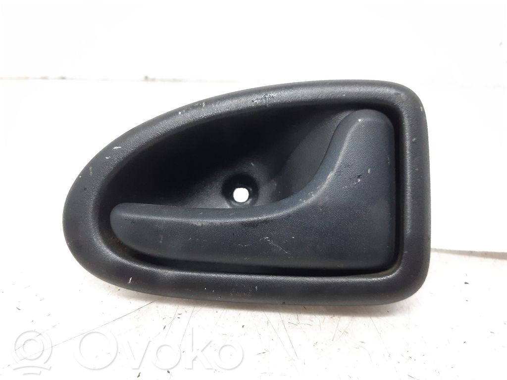 Renault Clio II Manecilla interna puerta trasera 